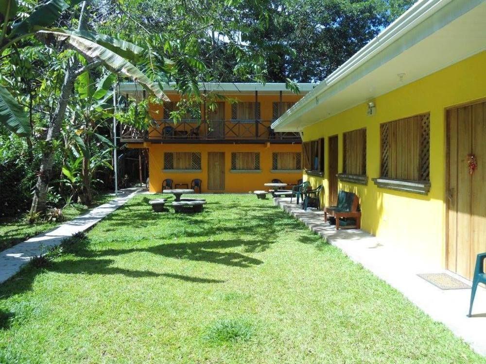 Las Casitas De Playa Negra Hostel Puerto Viejo de Talamanca Exterior photo